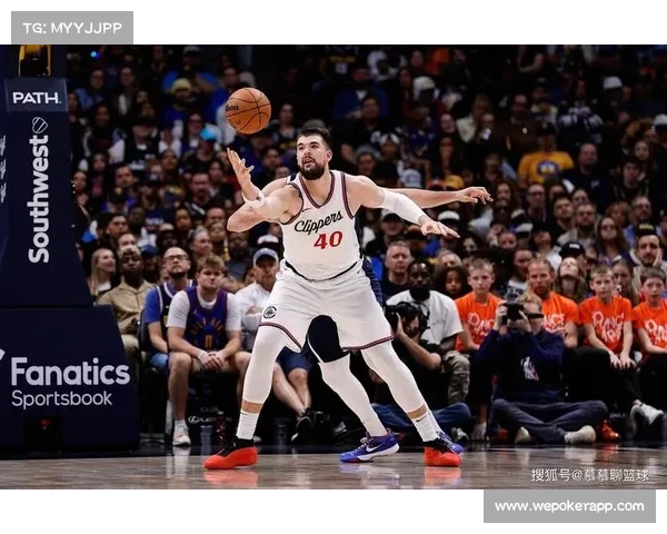 NBA 梦碎!6 张照片揭露普通人与球星的鸿沟 NBA 梦碎!6 张照片揭露普通人与球星的鸿沟